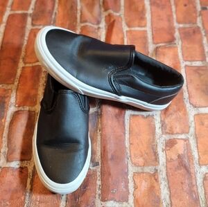 Vans Black Leather Slip On Shoes Womens Sz 7.5